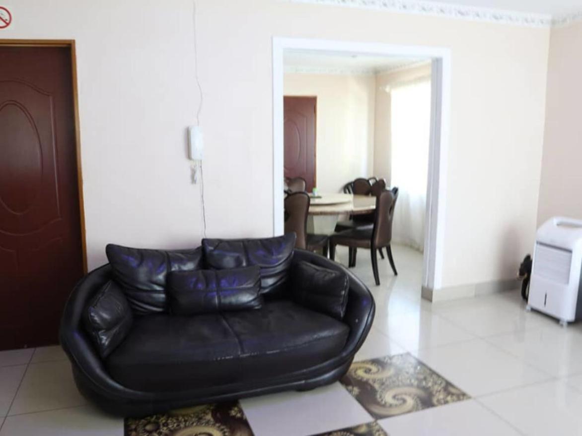Amariah Guest House Kasane Esterno foto